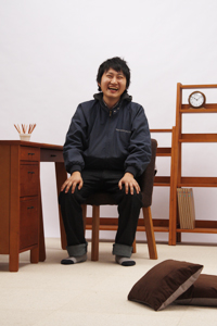 20110901-BCDESK.jpg 20110901-BCDESK.jpg