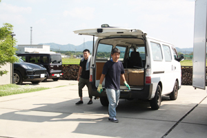 20160822-tsumikomi.jpg 20160822-tsumikomi.jpg